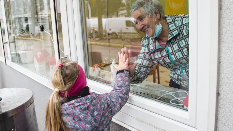 Svaki treći test pozitivan, stroge mjere ostaju na snazi