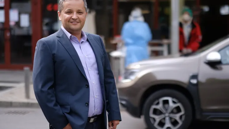 Kolarić tvrdi da brojke mogu biti i duplo veće od ovog &scaron;to se detektira: 'Trenutak je da sa srednjim &scaron;kolama prijeđemo online do Božića'