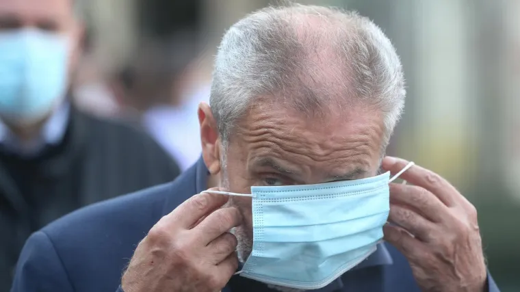 Zagrebački su poduzetnici zbog pandemije očajni, građani čekaju obnovu domova nakon potresa, a pogledajte kome je Badić dao pola milijuna kuna