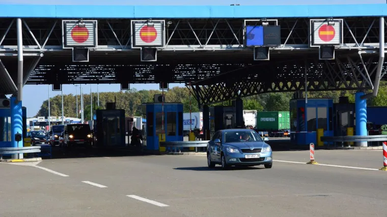 Krivotvorili negativne testove na Covid-19 kako bi izbjegli mjeru samoizolacije