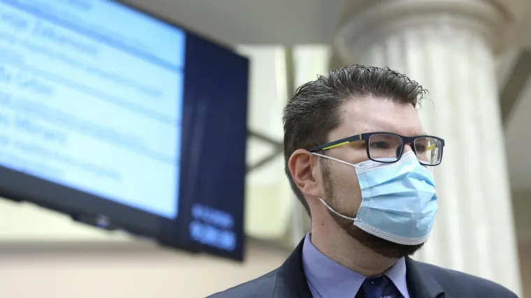 'Izbacili ste ih samo zato &scaron;to su se vodili znano&scaron;ću, a ne politikom'