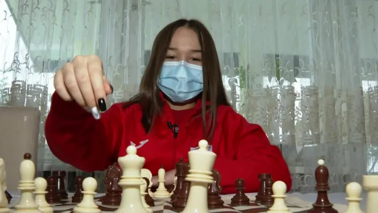 Svijet je poludio za &scaron;ahom zbog hit serije, upoznajte 15-godi&scaron;nju prvakinju Hrvatske: 'Uspoređuju me s Elizabeth Harmon'