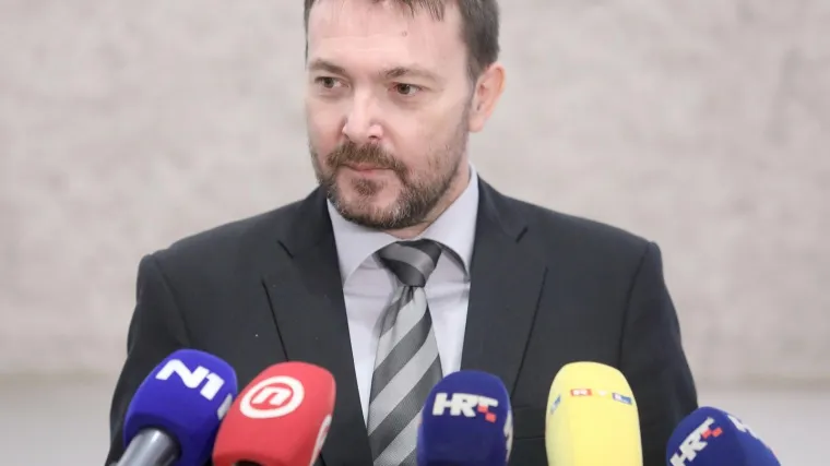 Bauk misli da nema koristi od suradnje s Katarinom Peović