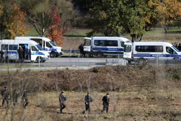 Ilegalne migrante transportirali u blizinu kopnene ili riječne granice s Hrvatskom