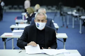 Od odluke o pomoći, pokrivanju dugova pa sve do novih zaduživanja