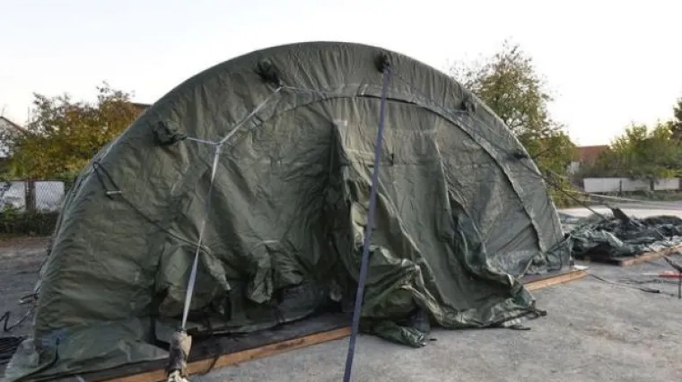 Uru&scaron;io se vojni &scaron;ator kod varaždinske bolnice: Srećom, unutra nije bilo ni osoblja, ni pacijenata