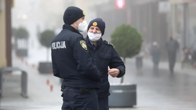Muškarci napali dvojicu mladića, 19-godišnjak teže ozlijeđen