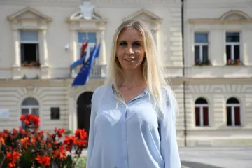 'Nećemo ju imenovati tajnicom'; 'A što se ostaloga tiče, tko je bez grijeha, neka prvi baci kamen'