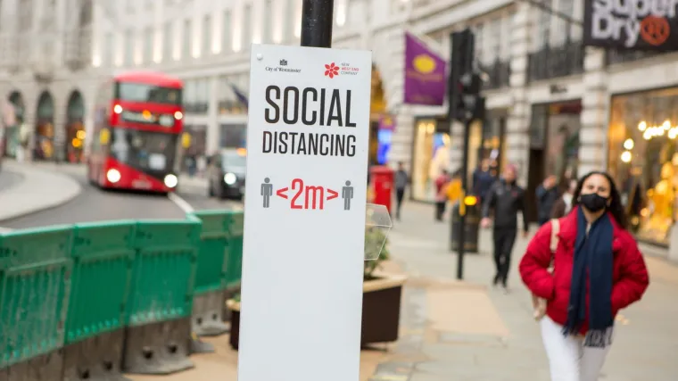 Rizični kontakti zaraženih možda će se ipak moći družiti s obitelji za blagdane