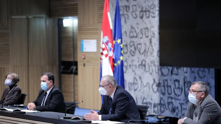 Hrvatska je najgora u Europi! Ovaj tjedan odluka o novim mjerama, Bero&scaron;, Capak i Markotić rekli osjećaju li se odgovornima
