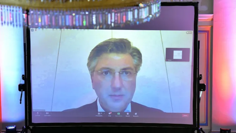 'Teme su bile predviđene za raspravu u normalnim vremenskim okvirima'