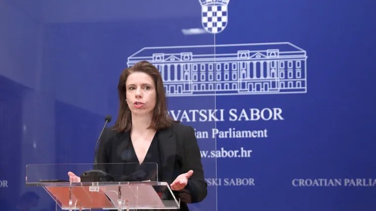 Peović upozorila: 'APN-ovi krediti dižu cijene stanova. Mlade obitelji i dalje snose najveći teret'