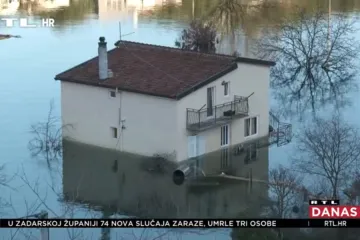 Situacija u Vrgorcu napokon se smiruje, voda se povlači, pomoć stiže iz cijele zemlje: 'Bit će svega, samo neka je glava živa'