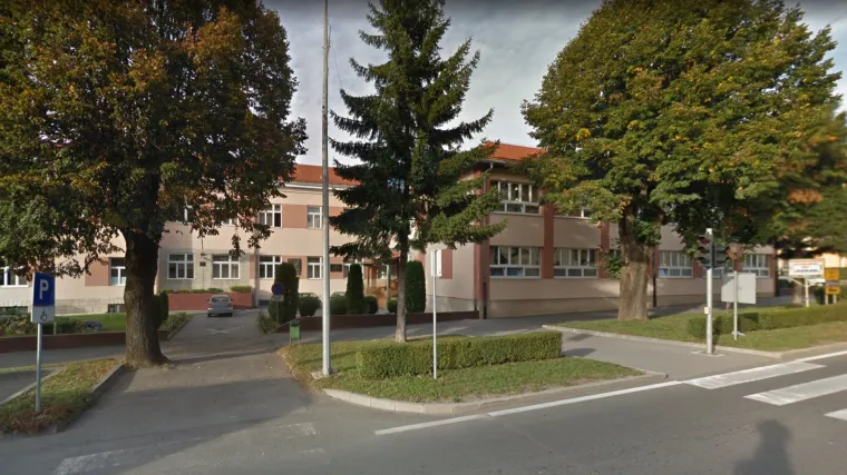 'Ako se učenici druže po parkovima, kojeg smisla ima zatvarati &scaron;kolu?'