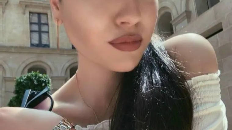 Instagram zvijezda izbola svoju majku kuhinjskim nožem. A onda, dok je jo&scaron; bila živa, počela joj je vaditi srce...