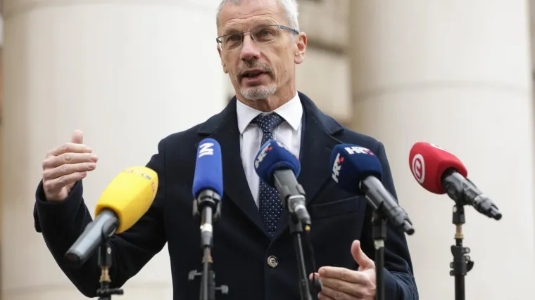 U 2020. gospodarski pad mogao bi iznositi 8,9 posto, a u 2021. slijedi oporavak BDP-a od oko 5 posto