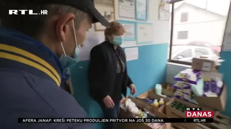 Police socijalne samoposluge u Vukovaru su prazne