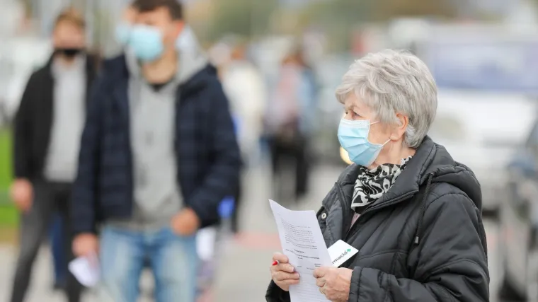 Nema povratka u normalu do jeseni 2021. jer za cijepljenje stanovni&scaron;tva treba vremena