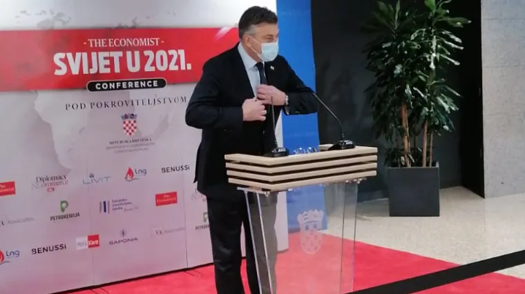 Plenković o najnovijim mjerama: 'Nije isto biti na misi sat vremena ili biti u kafiću satima i piti'