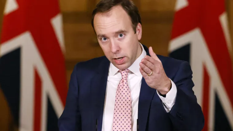 Novi soj koronavirusa je 'izvan kontrole', kaže britanski ministar zdravstva