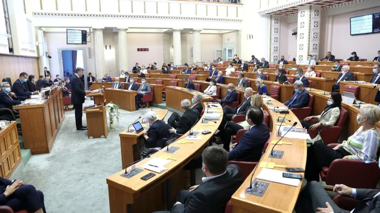 Jedan zastupnik za riječ se javio čak 445 puta, drugi mu nisu 'ni do koljena'