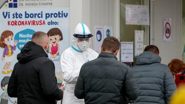 Napredak u borbi protiv epidemije kojoj nema kraja: Dnevni broj zaraženih gotovo se prepolovio