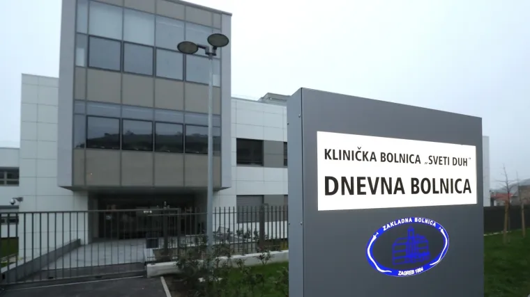 Za razliku od zastupnika moraju dokazivati da su se zarazili na poslu: 'To je suludo!'