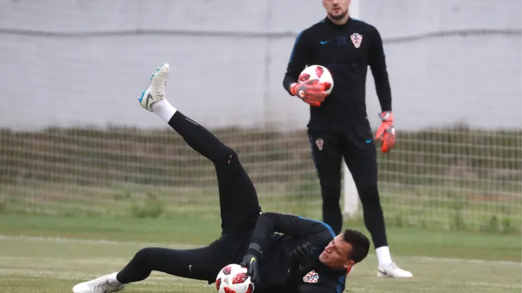 Bijeli doveli novog vratara, srebrni Vatreni je novi igrač Bijelih