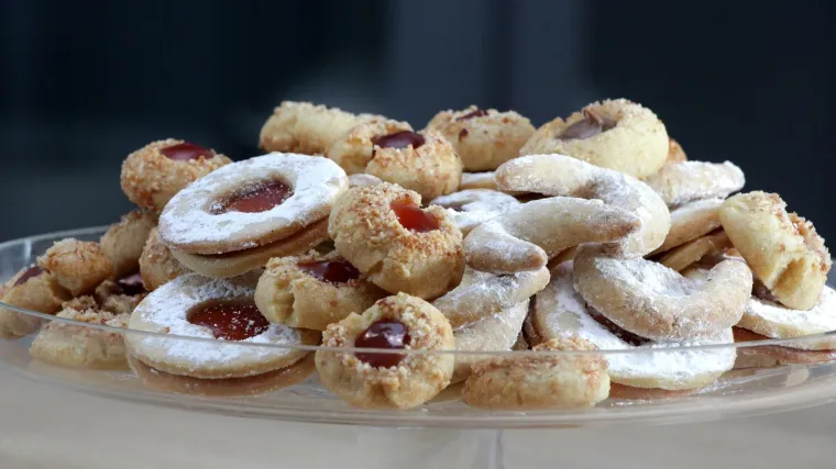 Znate li &scaron;to je doista božićnica, &scaron;to božićnjak, a &scaron;to božićari? A klanceri, bravarice, prikle?