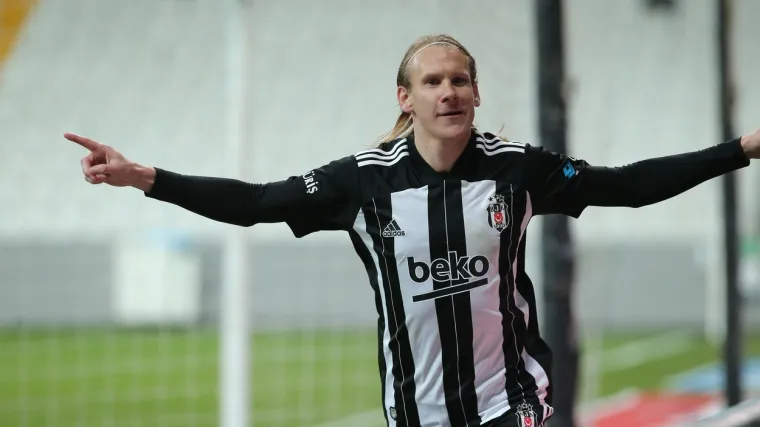 Srebrni Vatreni junak Be&scaron;ikta&scaron;a