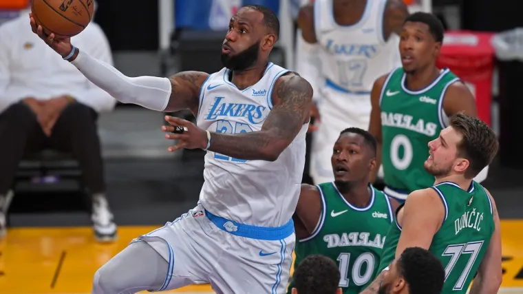 James stigao na milimetar do Kobeovog rekorda