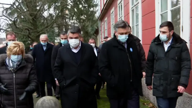 Potres je predsjednika države i predsjednika Vlade natjerao na brzi dogovor. Zajednički obilazak Siska i Petrinje nije ih ostavio ravnodu&scaron;nima