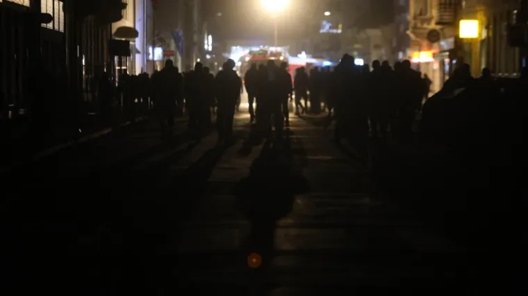 Trese se i dalje: Neizvjesna noć pred stanovnicima Petrinje, Siska i drugih mjesta