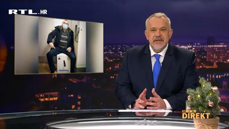 Kao &scaron;to je Isus rekao, tko nema fotografiju na kojoj izgleda glupo, neka baci prvi kamen