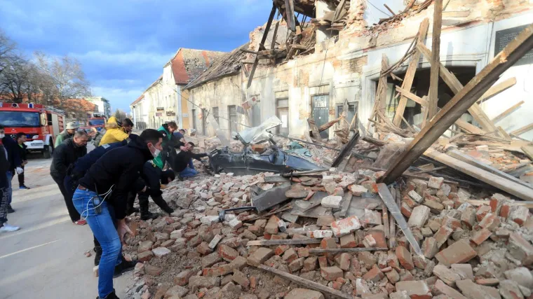Stanovnicima Petrinje stavio na raspolaganje svoj hotel; 'Očito smo se nekome zamjerili...'