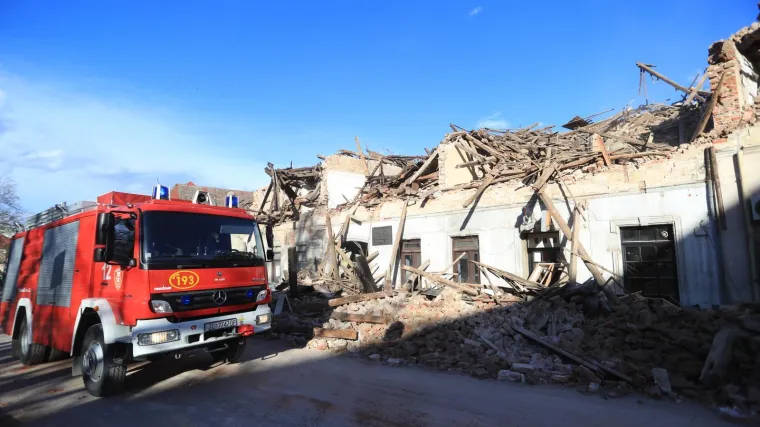 Gradonačelnik je potresen: 'Katastrofa, kao Hiro&scaron;ima - pola grada mi nema'