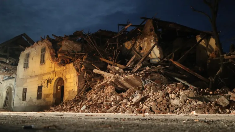 Tijekom popodneva i večeri na području Petrinje jo&scaron; sedam potresa magnitude 3 ili veće