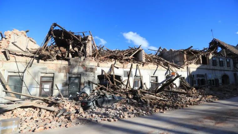 Veliko srce Hrvatske: Čovjeku koji je sa sinom ostao zdrobljen u autu, ponudio je pokloniti svoj