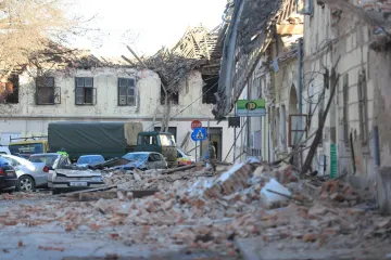 'Pale su na njega cigle s jedne zgrade i tko zna što još. Situacija je teška, bori se za život'