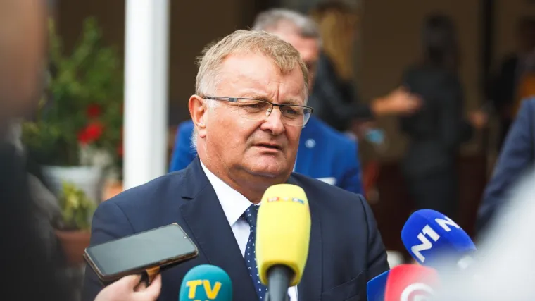 Razorani potres je na njima uzrokovao velike štete