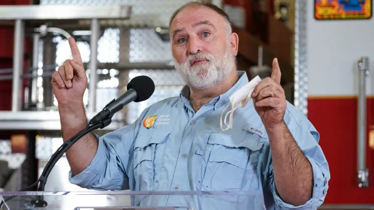 Svojom mobilnom pučkom kuhinjom dosad je nahranio stotine tisuća ljudi diljem svijeta