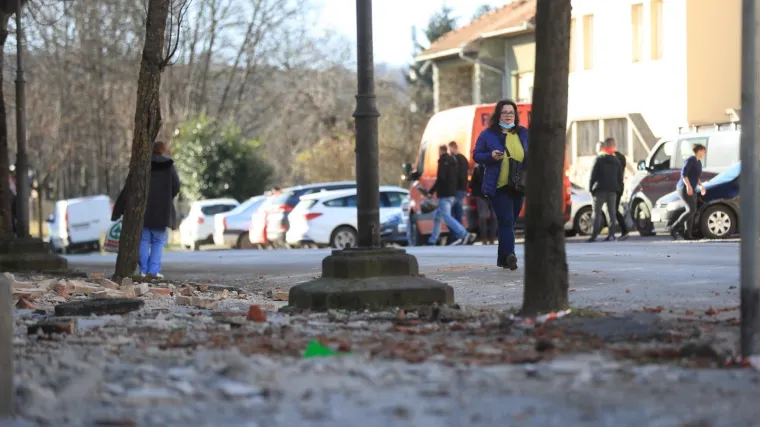 Jedna od najvećih tragedija iz Petrinje. Očuh poginule djevojčice: Svima nam je te&scaron;ko, ali želim da se zna koliko je bila dobra