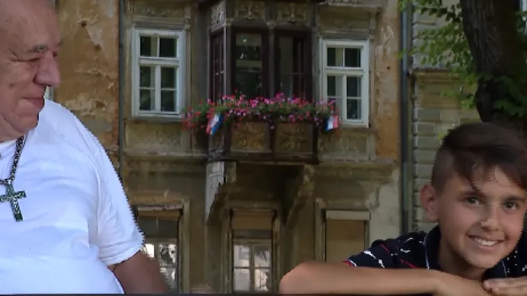 Nesvakida&scaron;nje prijateljstvo između Sirijca Mahmouda i karlovačkog branitelja Branka: Pokazali su &scaron;to znači biti prijatelj