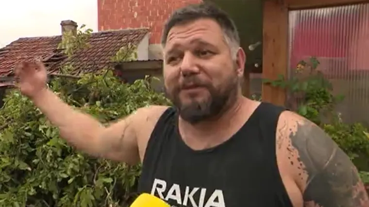Petra iz Slavonskog Broda sekunde su dijelile od pada starog oraha na njega: On je samo htio pokupiti rublje iz dvori&scaron;ta