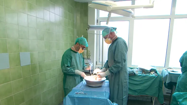 U KB-u Merkur godinu su počeli, ali i zavr&scaron;ili transplantacijom: Priliku za novi život dobio je mladi pacijent