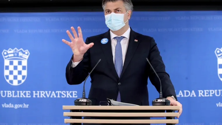 Plenković građanima: 'Hrvatski je narod pokazao solidarnost, odgovornost i jedinstvo u najtežim okolnostima'
