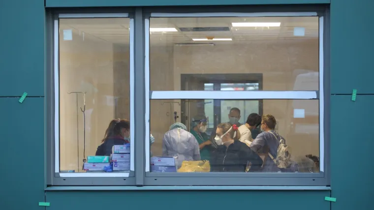 U sisačkoj bolnici situacija je te&scaron;ka, ali hitne službe rade: 'Nakon prvog &scaron;oka, zbrinuli smo sve bolesnike'