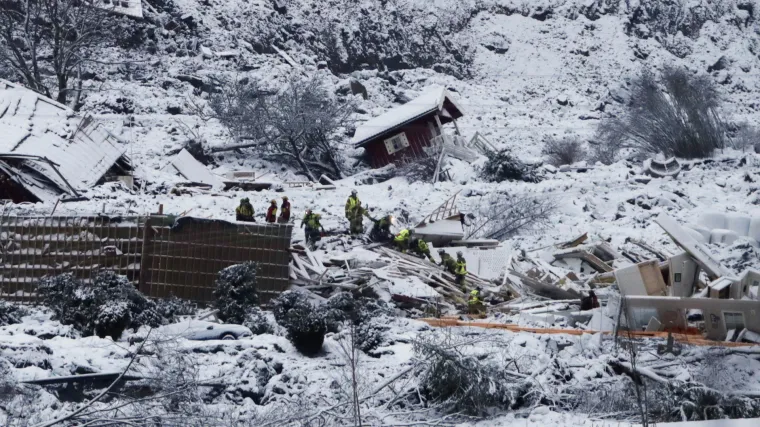 Na klizi&scaron;tu u Norve&scaron;koj pronađeno sedmo tijelo: 'Jo&scaron; postoji nada da ćemo pronaći preživjele'