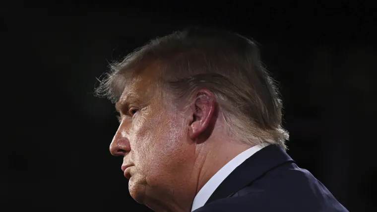 Donald Trump tvrdi da je broj umrlih od koronavirusa u SAD-u preuveličan