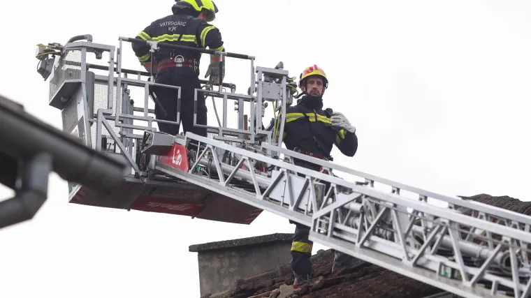 Vatrogaskinja osudila rad Crvenog križa na potresom pogođenim područjima: O&scaron;tro reagirali iz Hrvatske vatrogasne zajednice